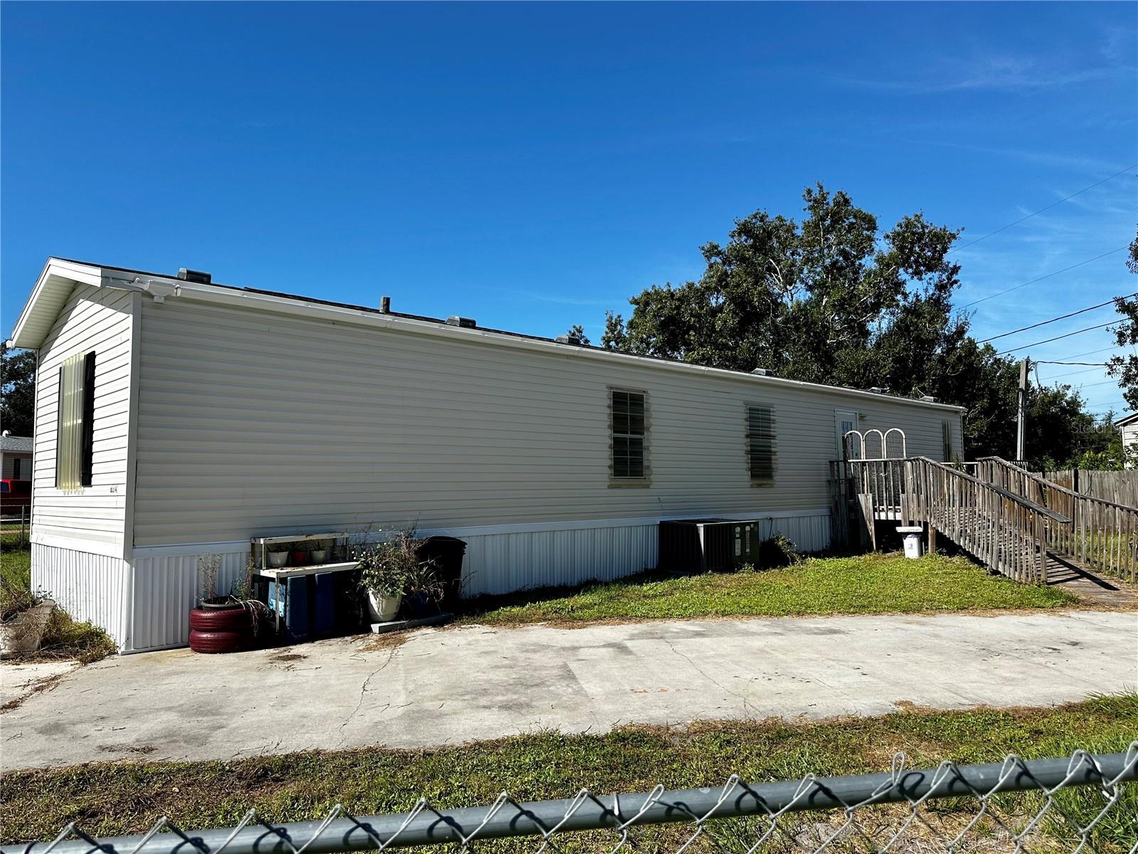 PINE ACRES - Residential