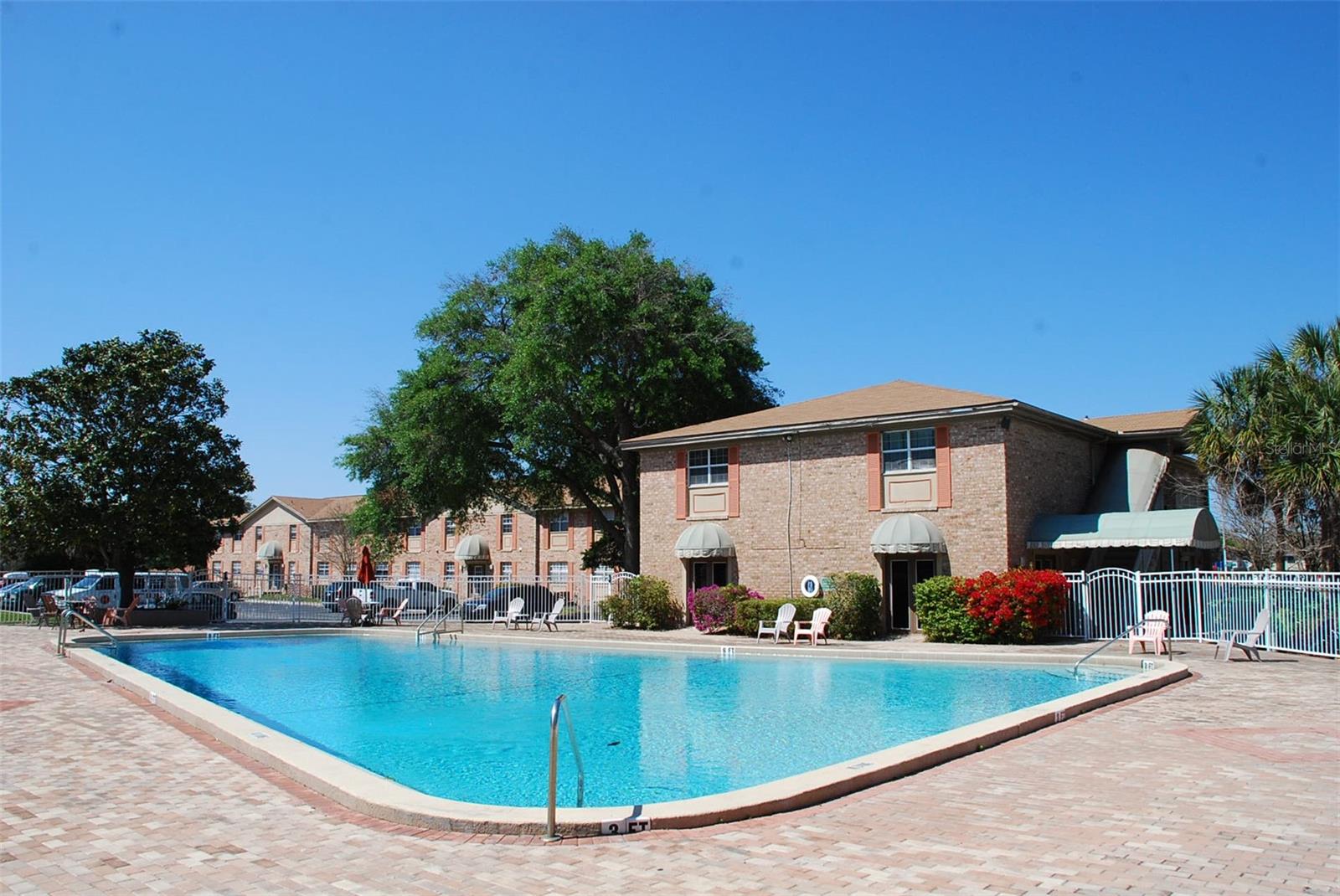 CARRINGTON PARK A CONDO - Residential