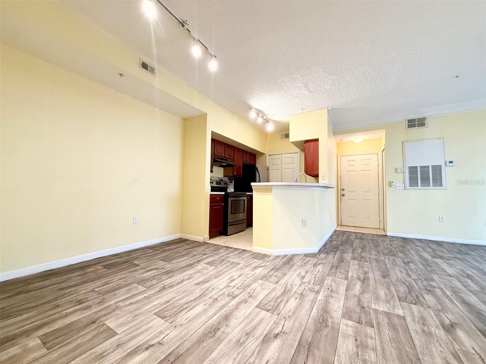 13102 MULBERRY PARK DRIVE 917