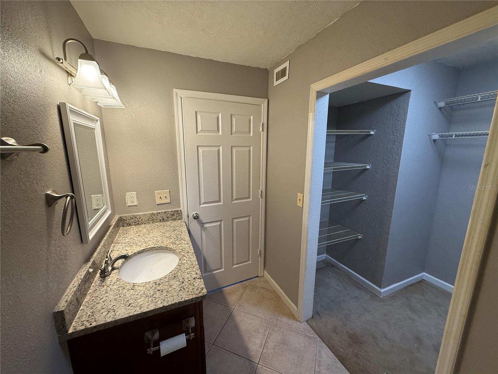 REGENCY PARK AT LAKE MARY A CONDO - Residential