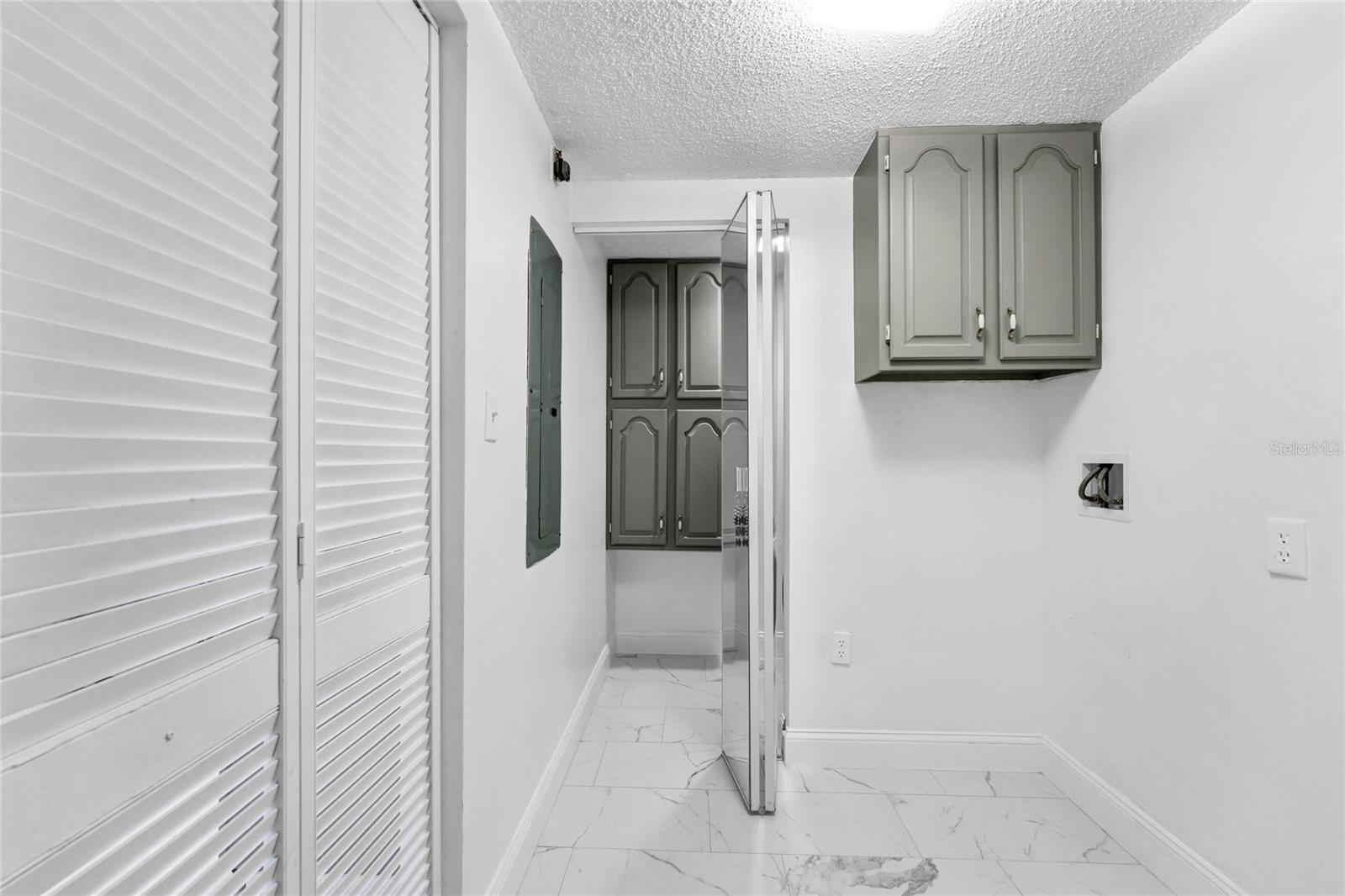 BAY VIEW RESERVE CONDO - Residential