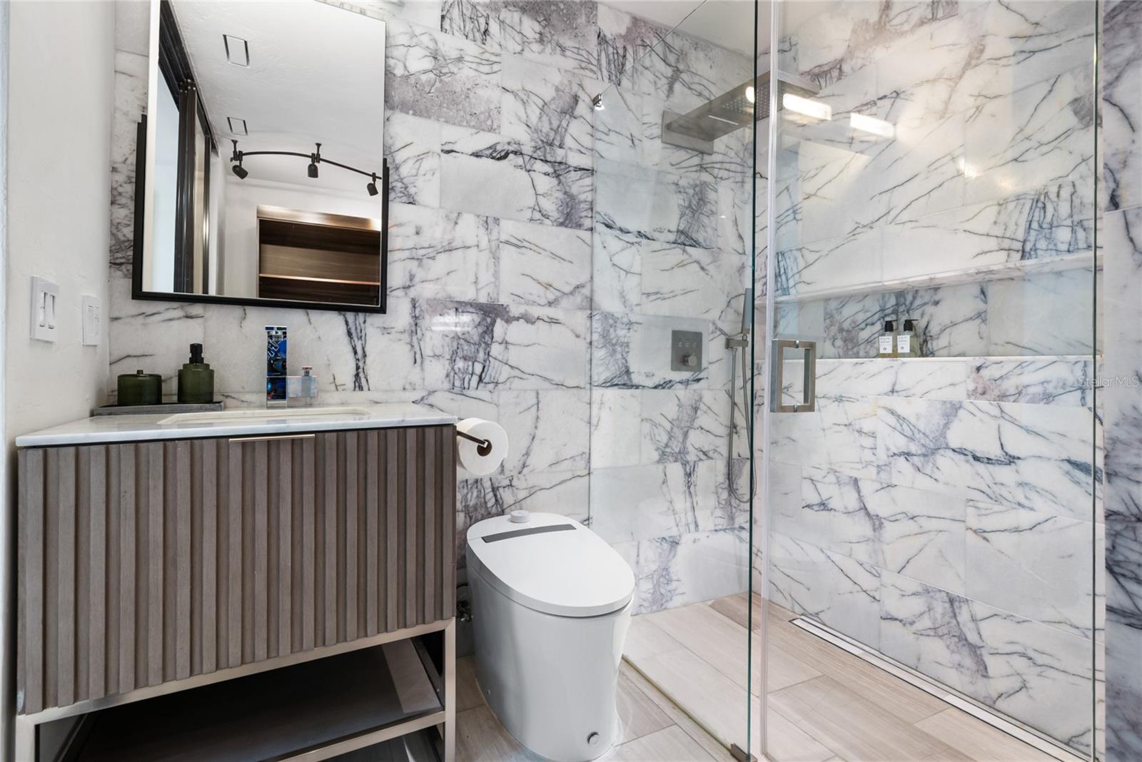 HAILE PLANTATION - Residential Income