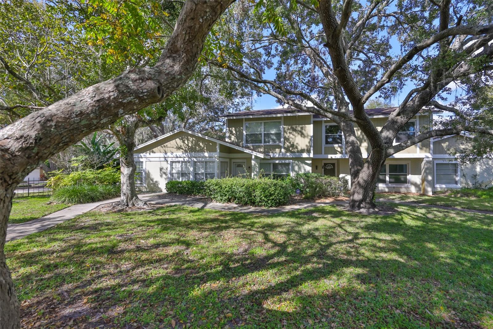 LAKE FOREST UNIT 1 - Residential