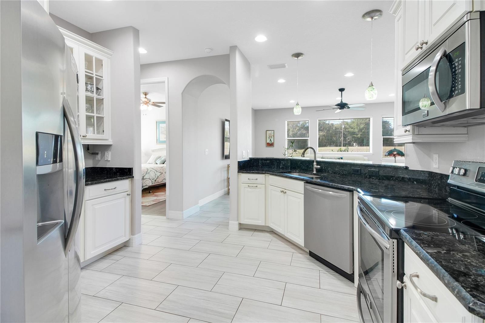 EAST VIEW ESTATES - Residential