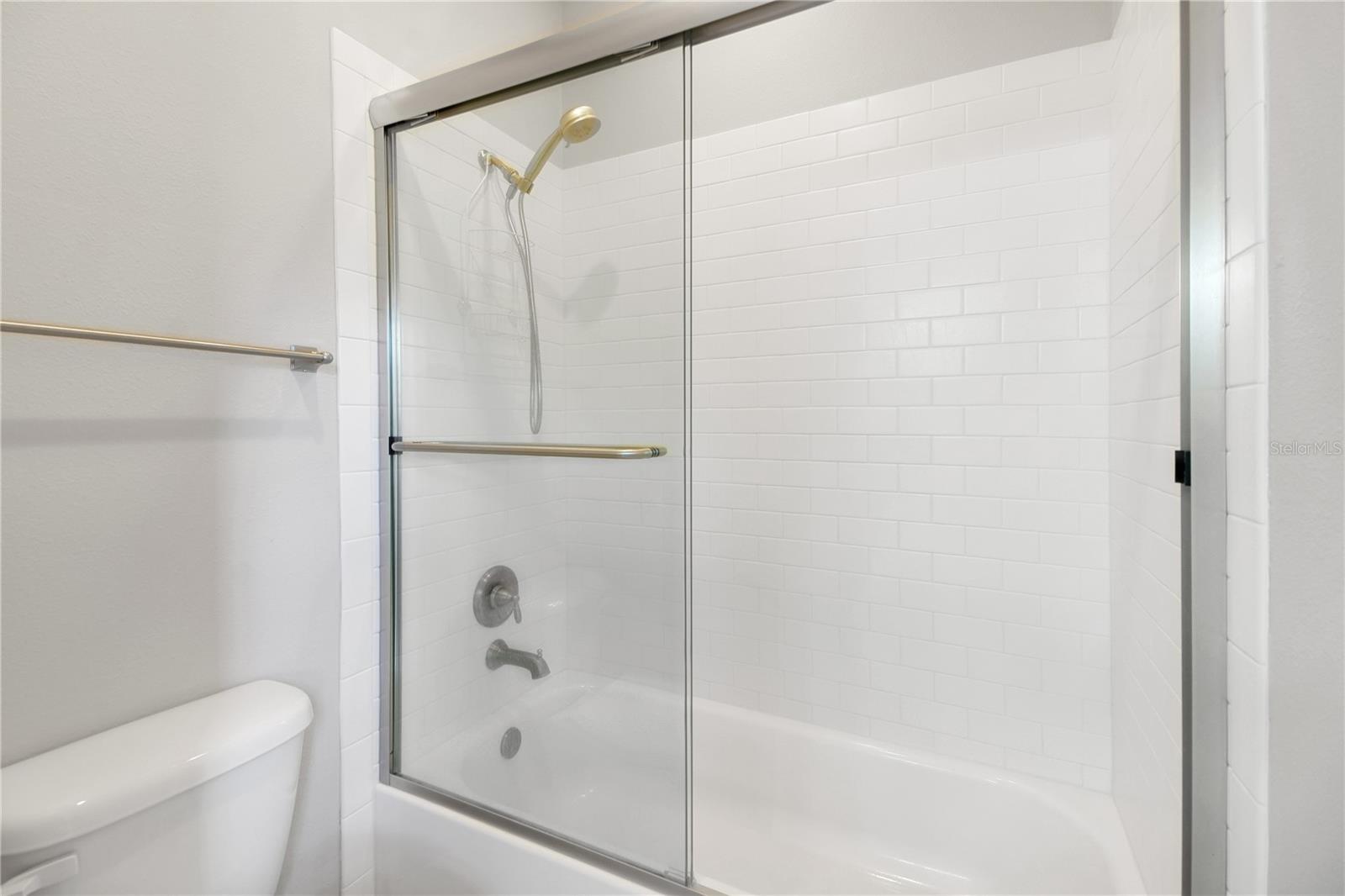 EAST VIEW ESTATES - Residential