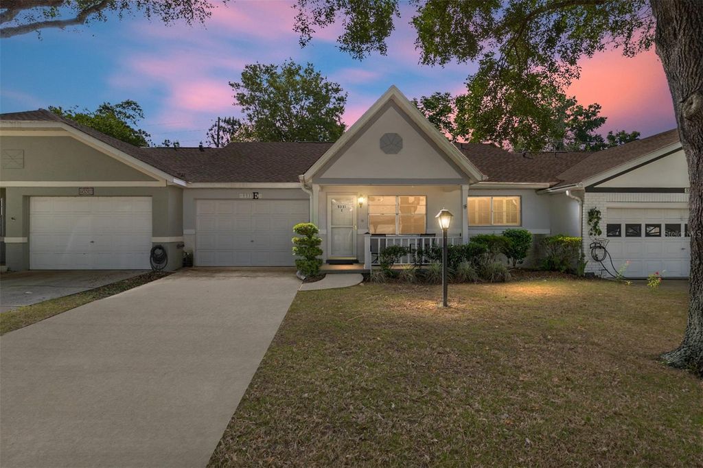 Photo of 9331 SW 84th Terrace #E, Ocala, FL 34481 (MLS # OM723364)