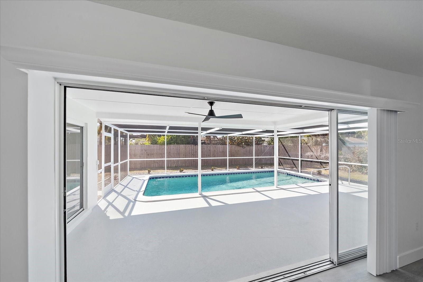 VENICE GARDENS - Residential