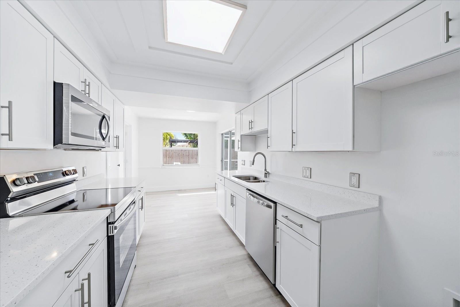 VENICE GARDENS - Residential