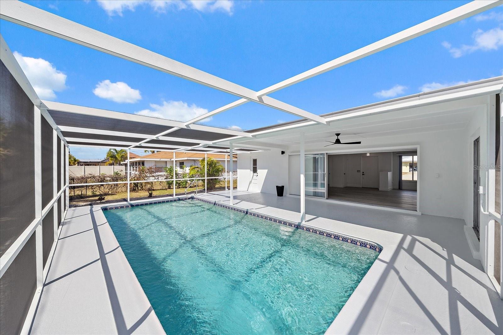 VENICE GARDENS - Residential