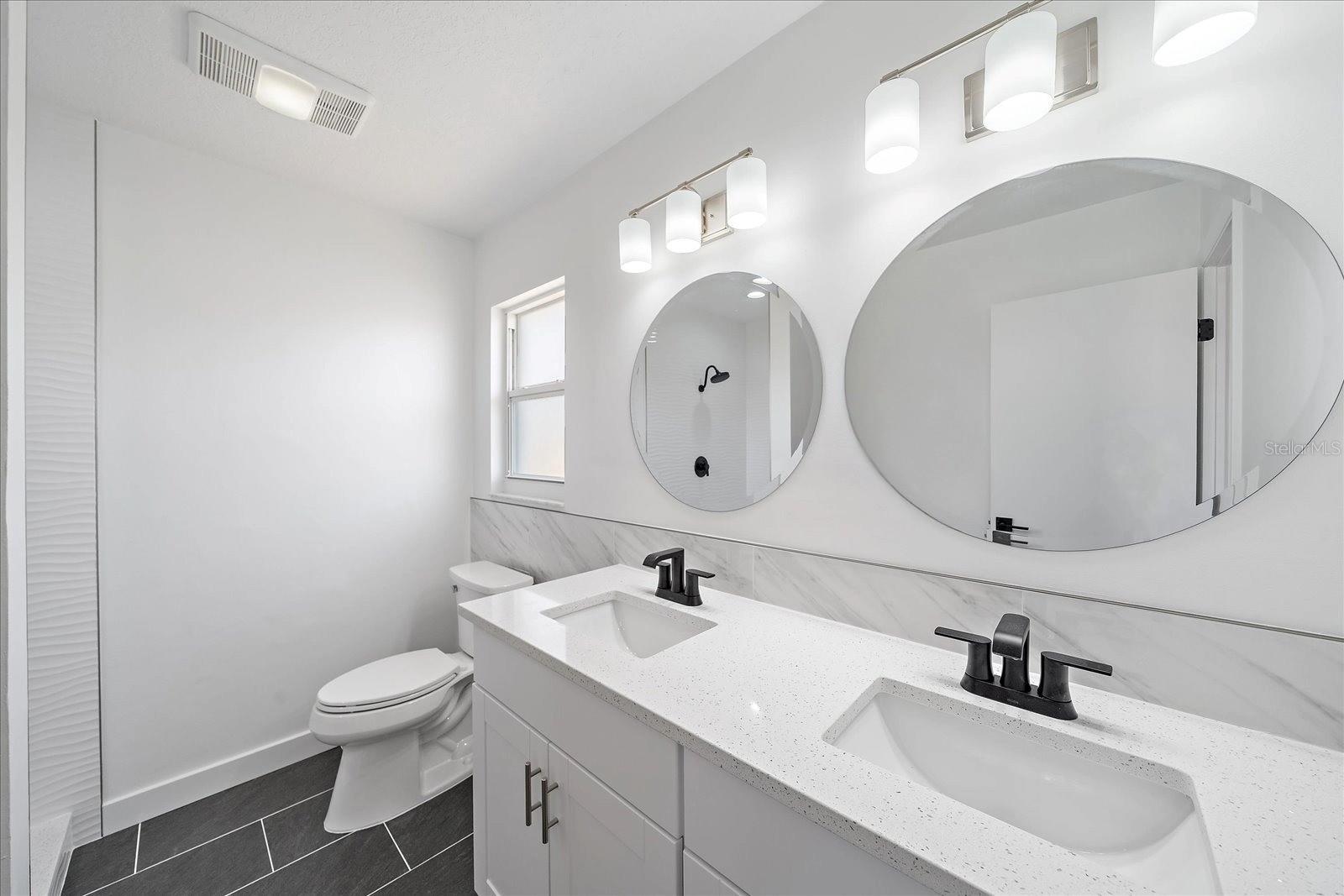 VENICE GARDENS - Residential