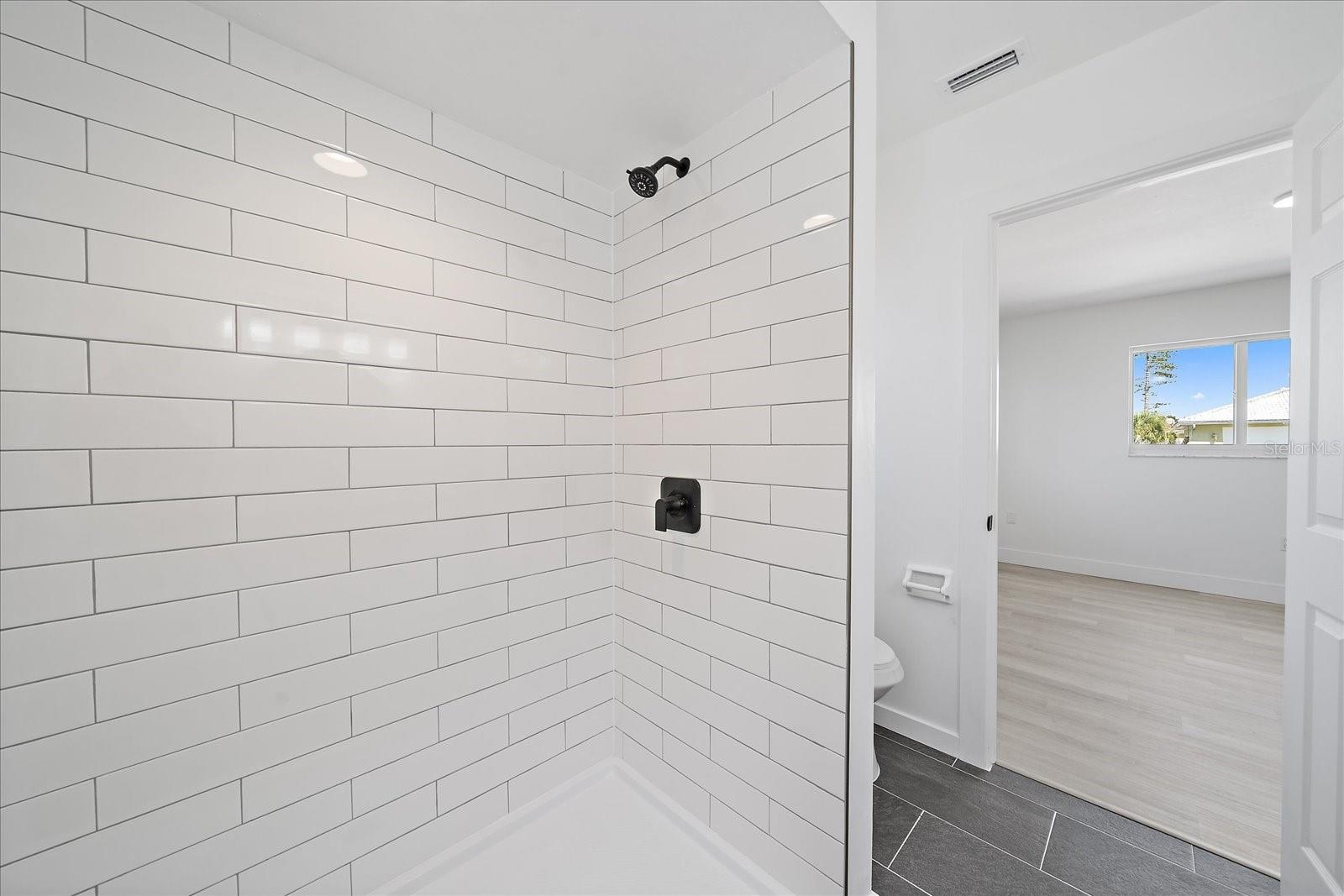 VENICE GARDENS - Residential