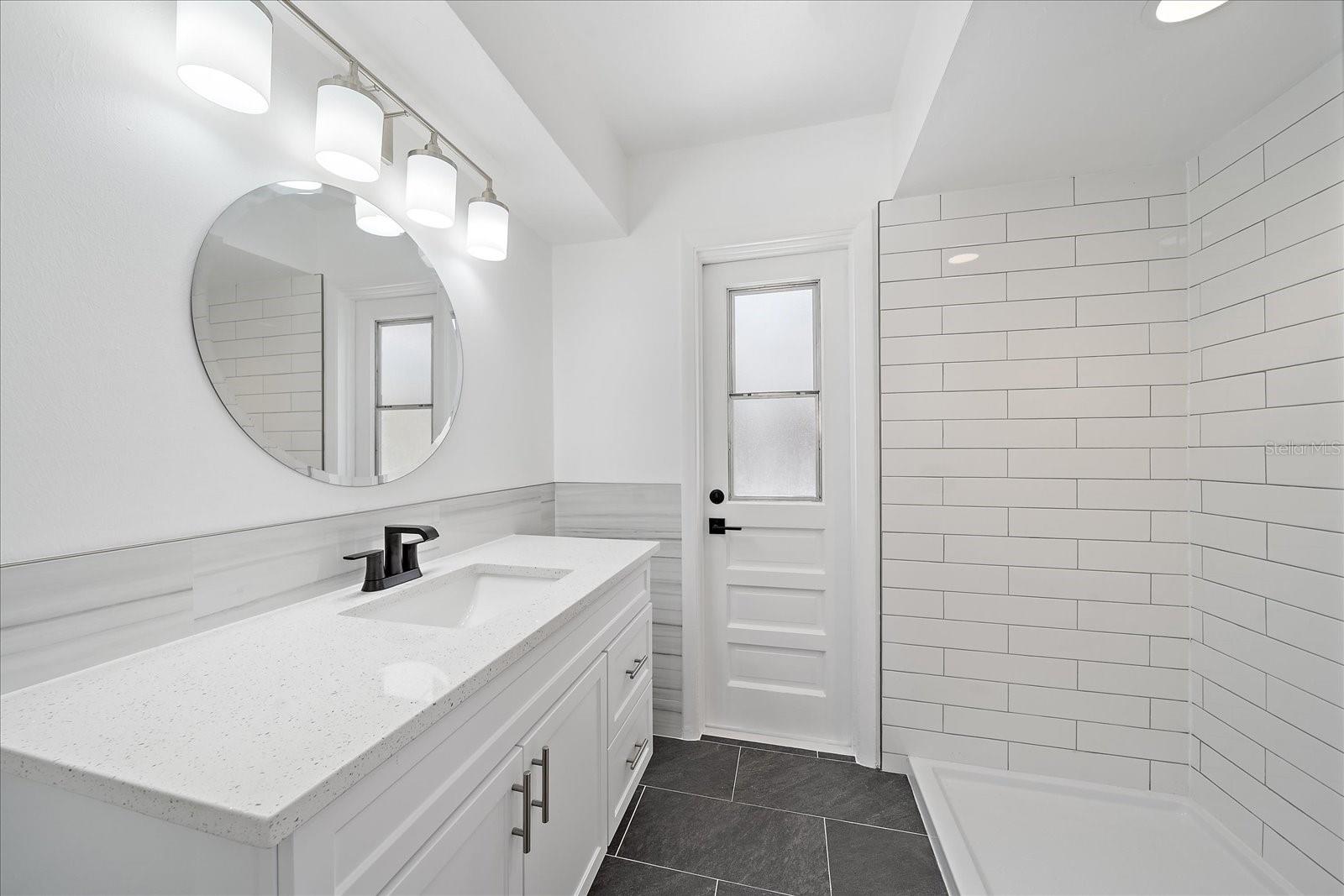 VENICE GARDENS - Residential