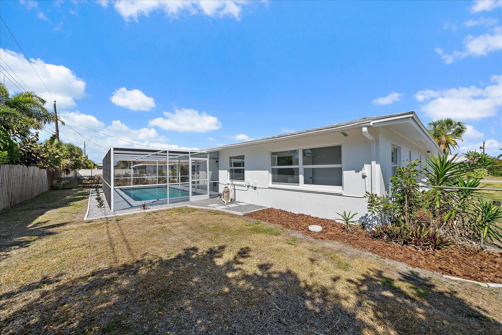 VENICE GARDENS - Residential