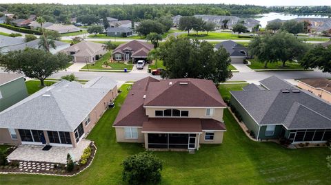 A home in LAKELAND