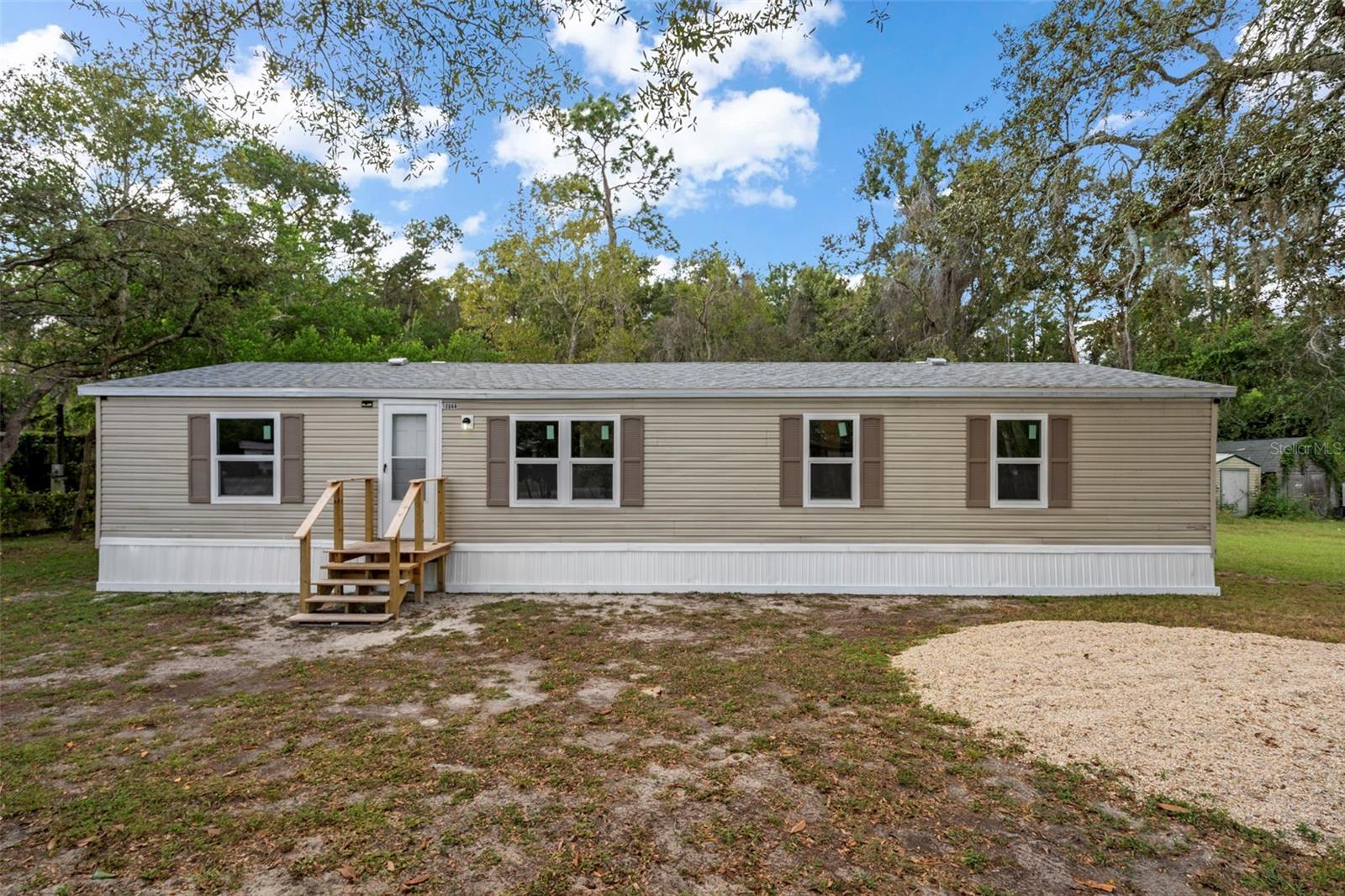 MOON LAKE ESTATES - Residential