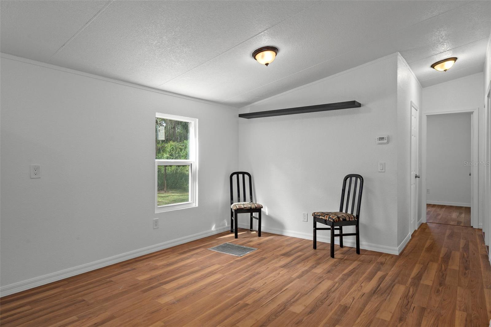 MOON LAKE ESTATES - Residential