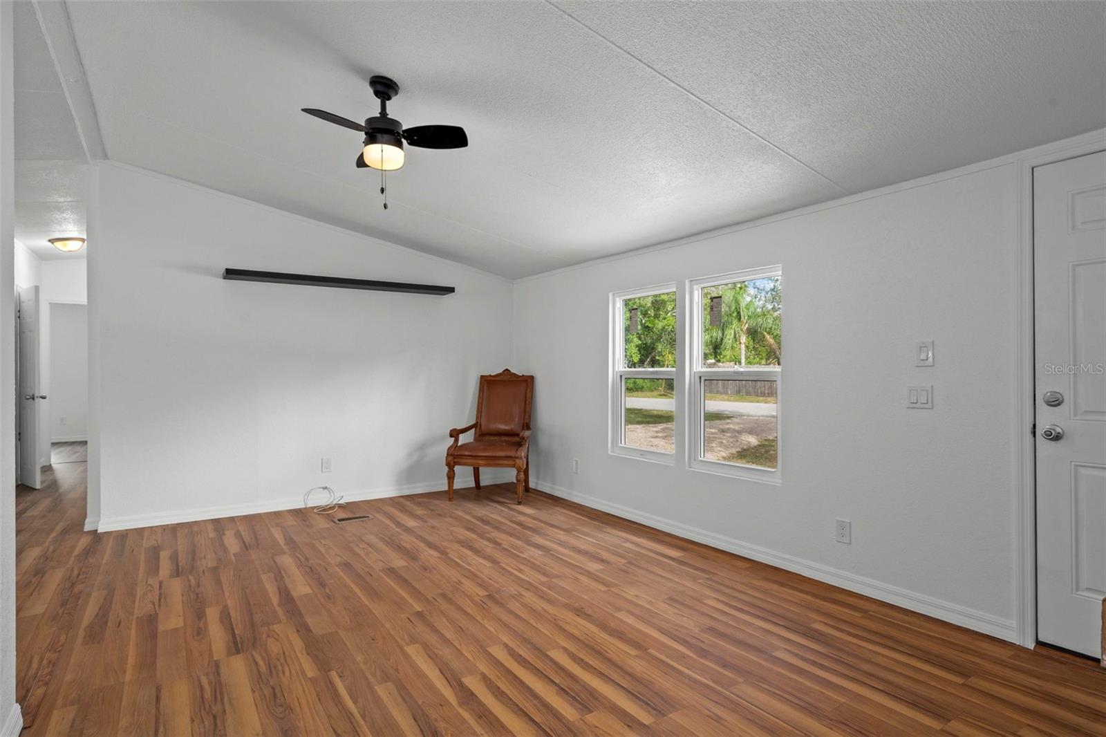MOON LAKE ESTATES - Residential