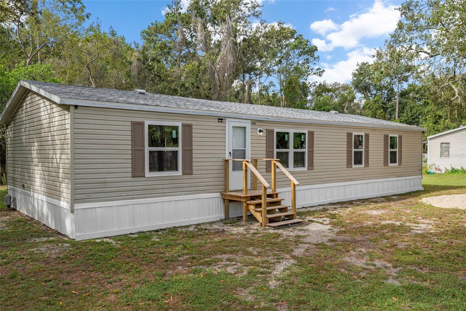 MOON LAKE ESTATES - Residential