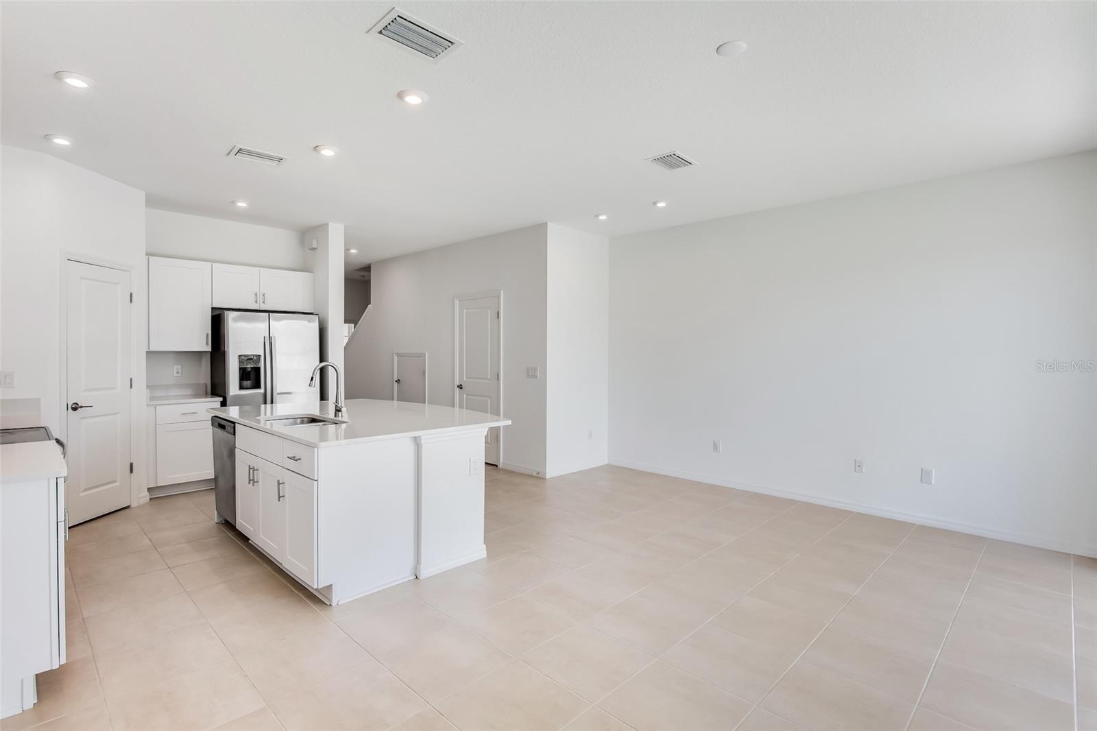 PALMERO - Residential Lease