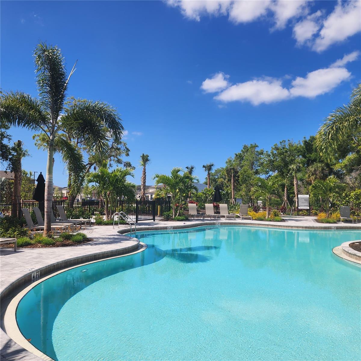 PALMERO - Residential Lease