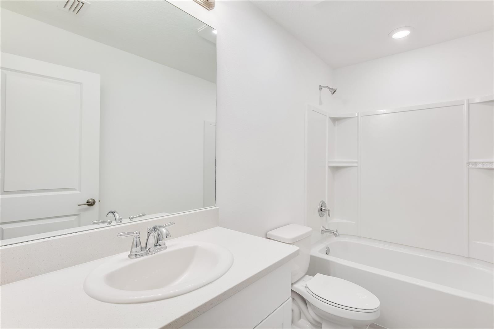 PALMERO - Residential Lease