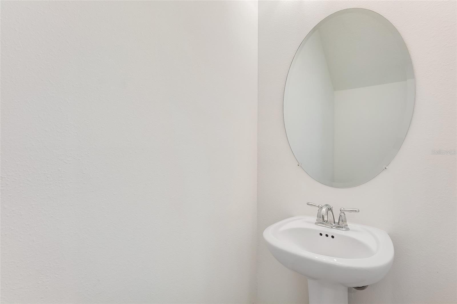 PALMERO - Residential Lease