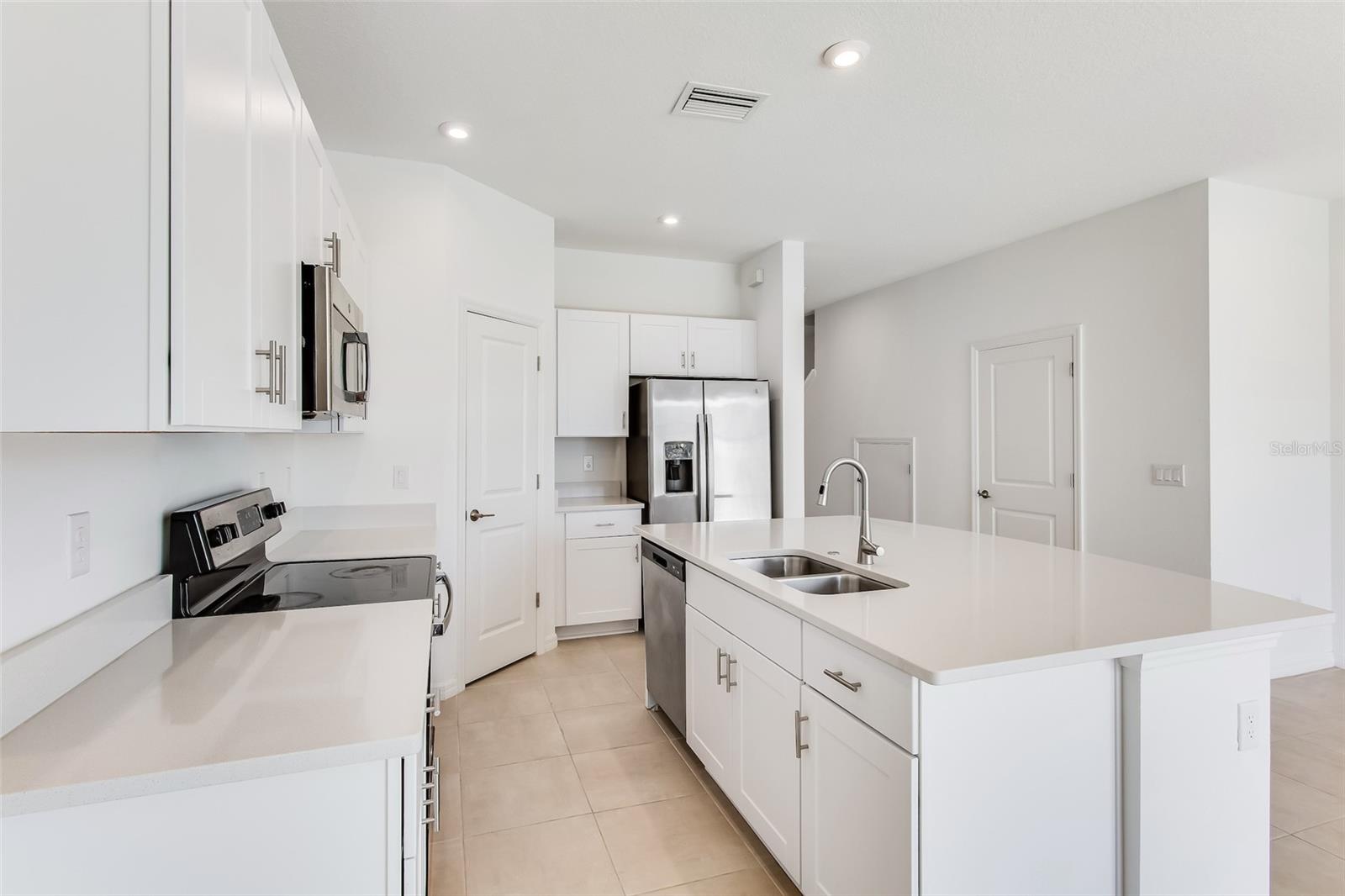 PALMERO - Residential Lease
