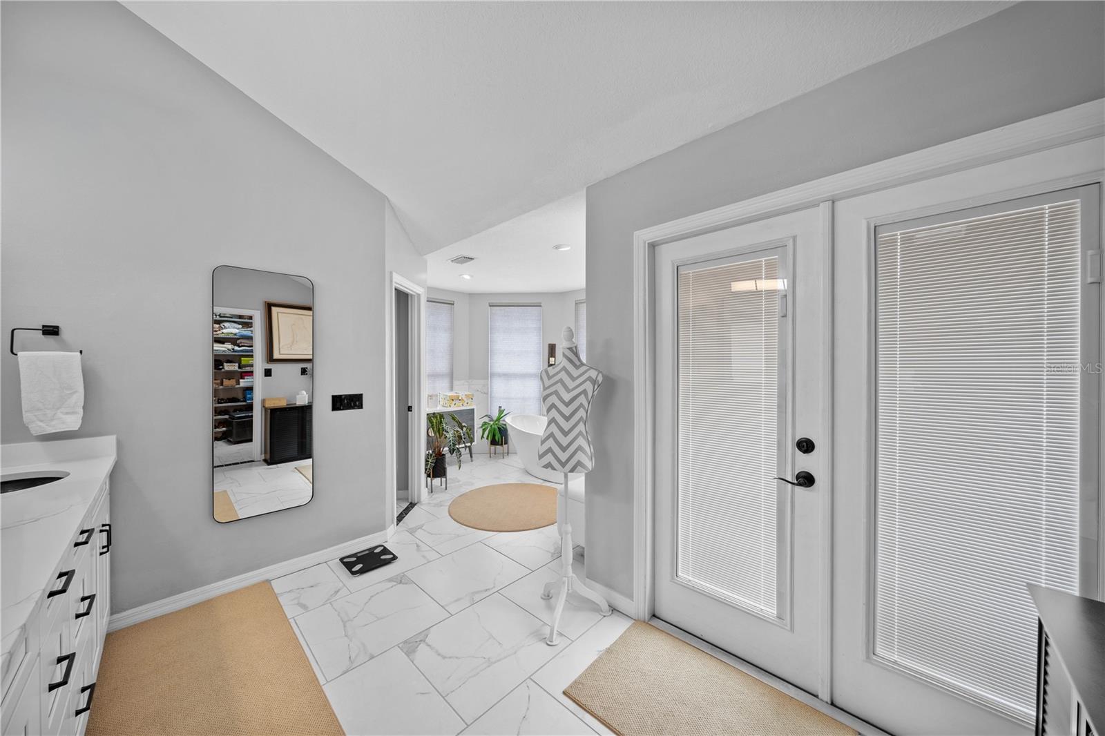 WOODWIND - Residential