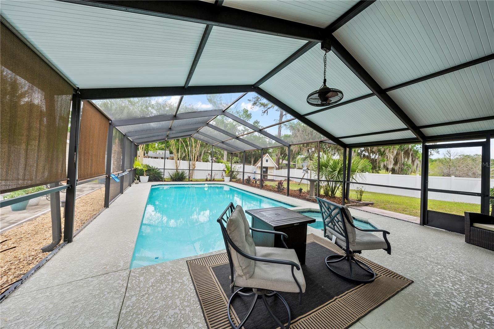 WOODWIND - Residential