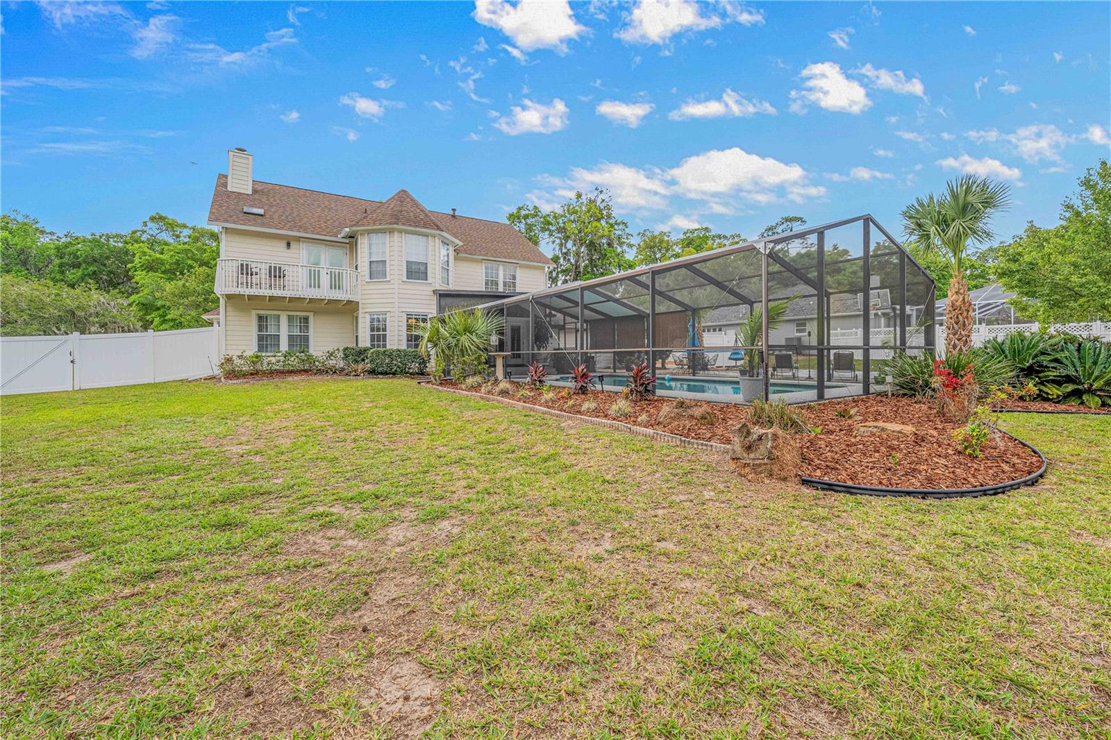 WOODWIND - Residential