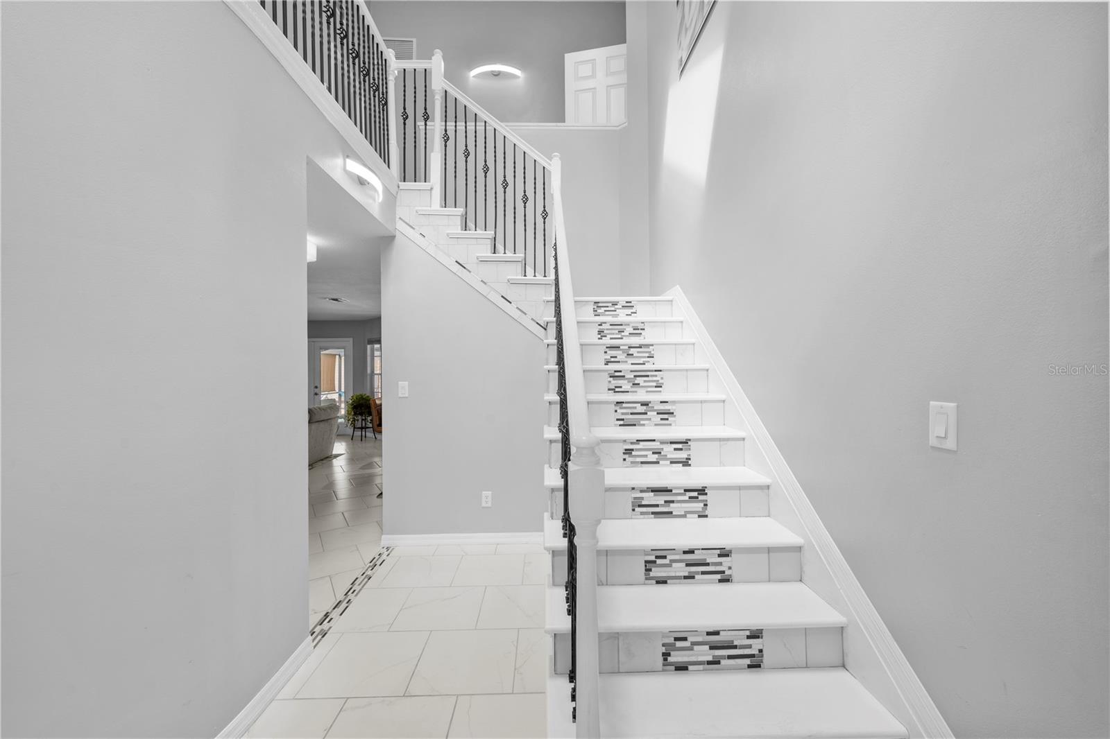 WOODWIND - Residential