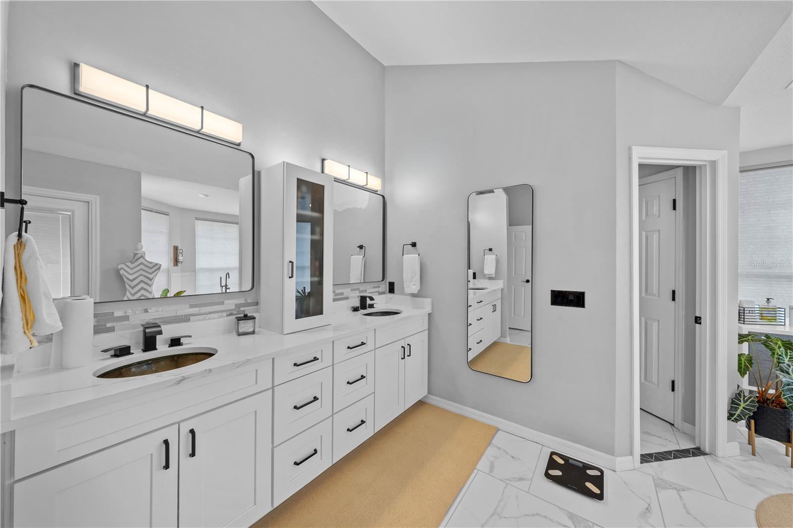 WOODWIND - Residential