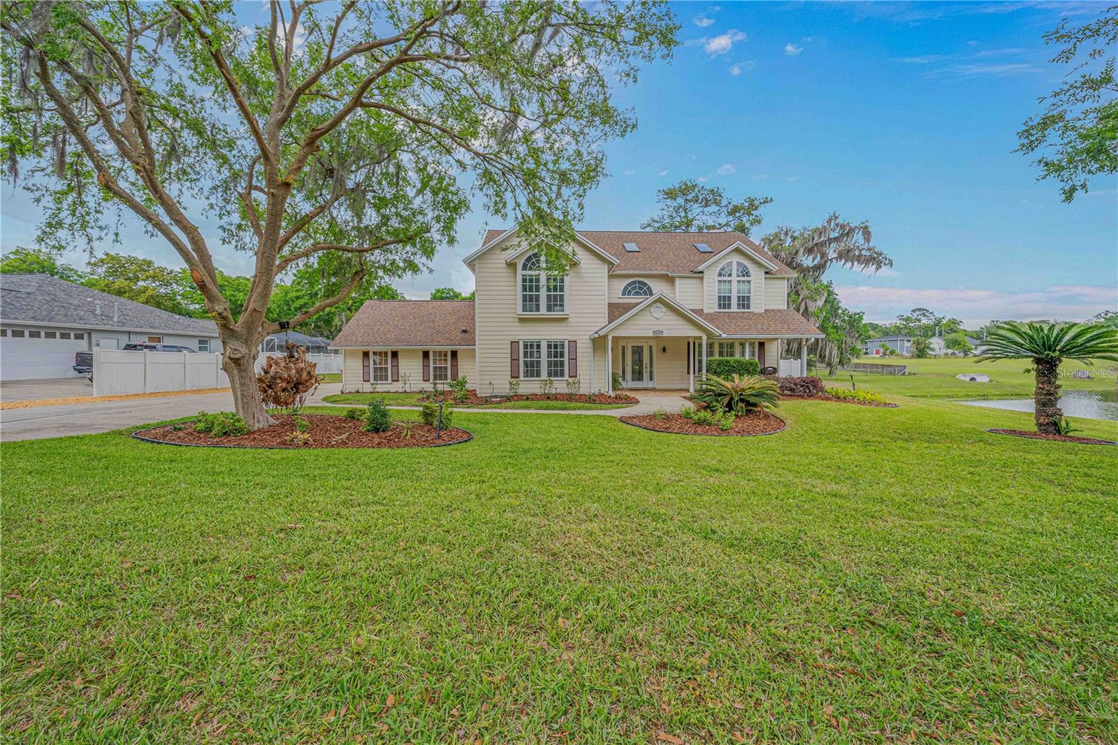 WOODWIND - Residential