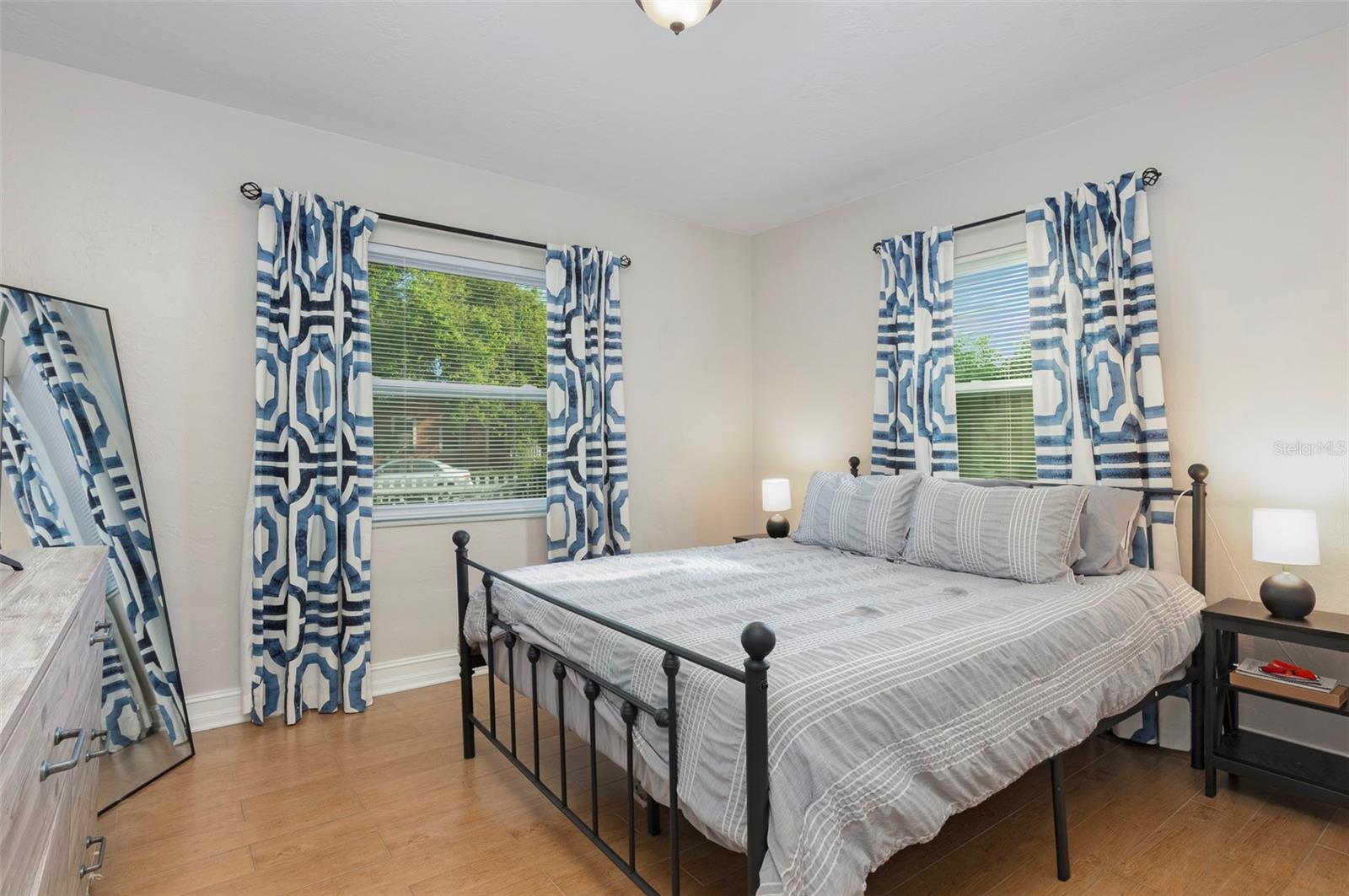 POWERS CENTRAL PARK SUB - Residential