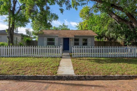 Photo of 3510 4th Avenue N, St Petersburg, FL 33713 (MLS # TB8487477)