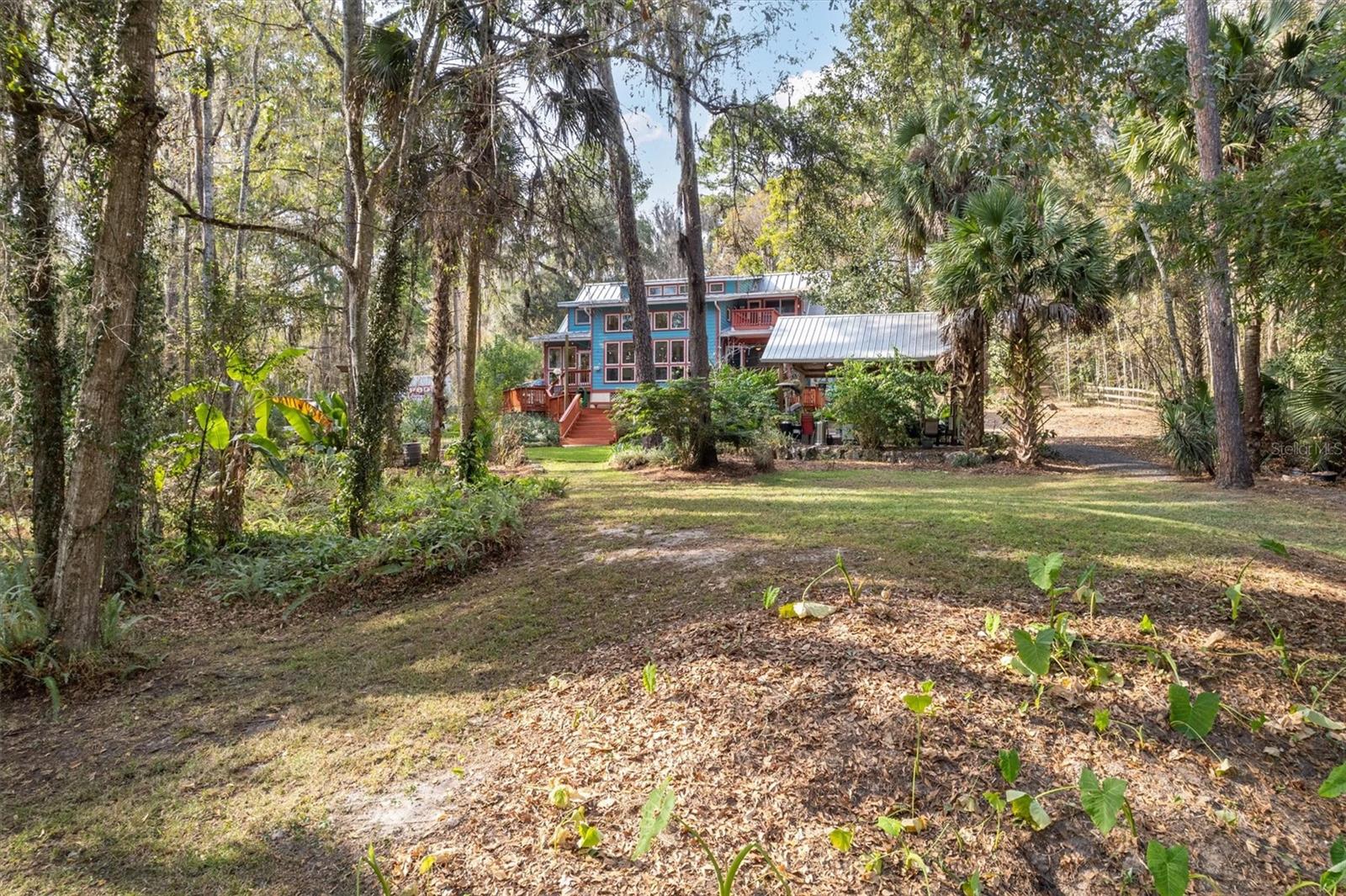 FIRST VIEW ACRES - Residential