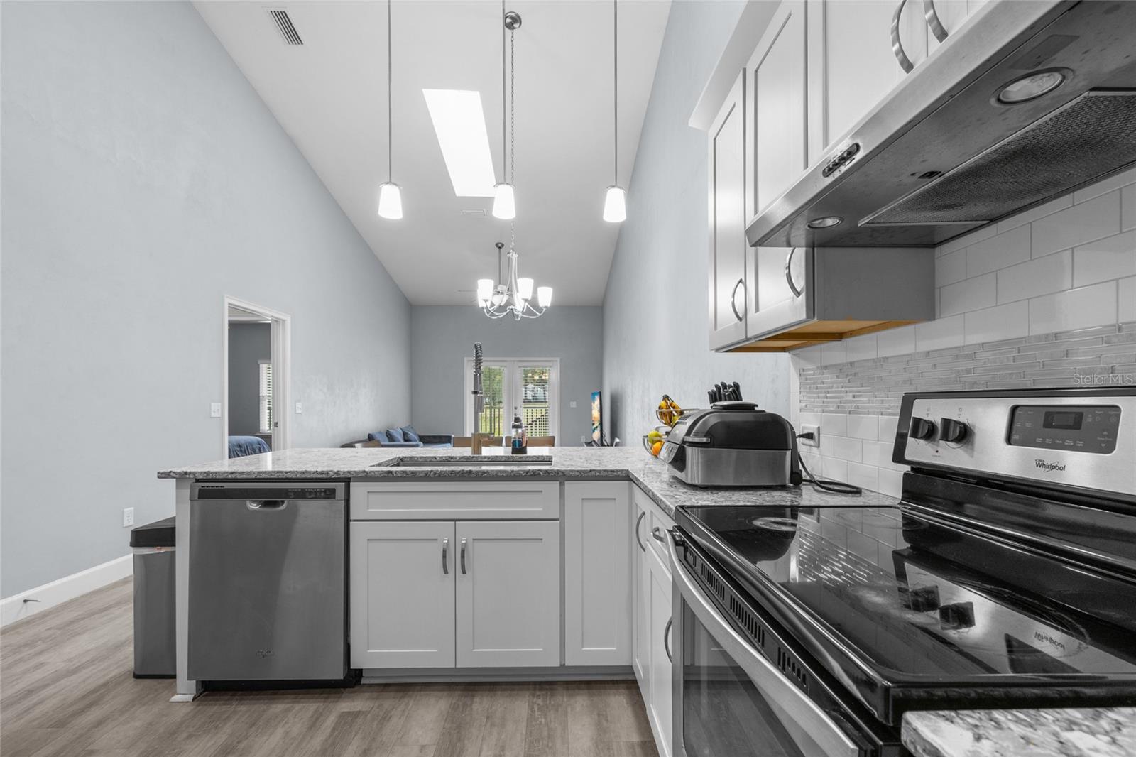 VILLAS OF WEST END UNIT B PH 1 - Residential