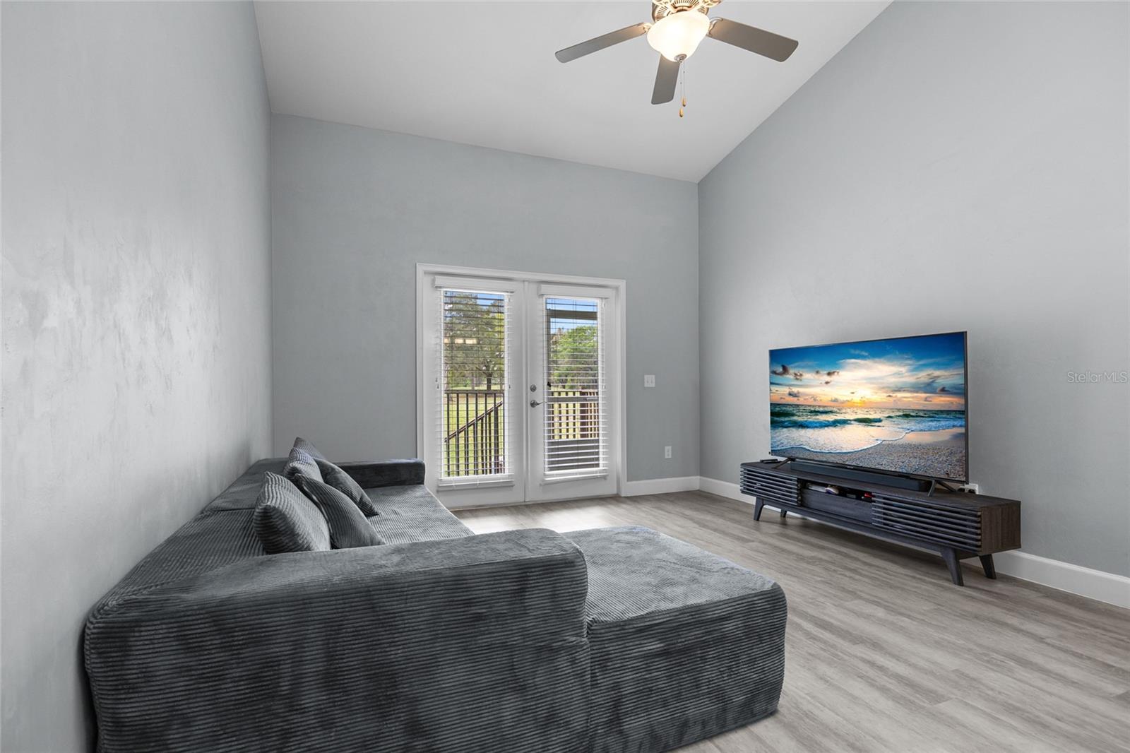 VILLAS OF WEST END UNIT B PH 1 - Residential