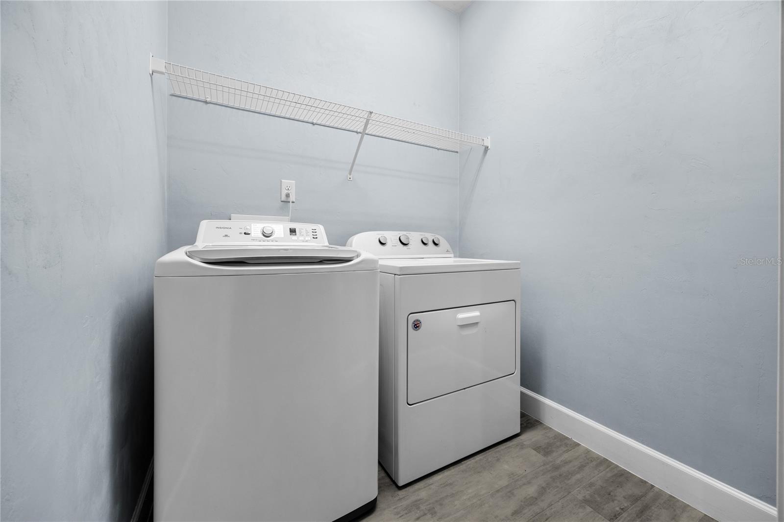 VILLAS OF WEST END UNIT B PH 1 - Residential