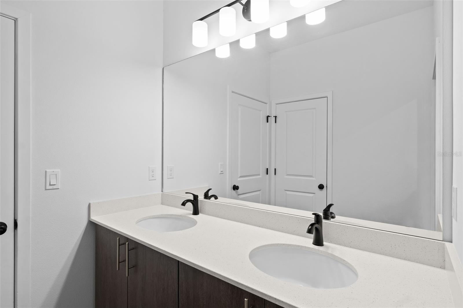 PORT MALABAR UNIT 24 - Residential