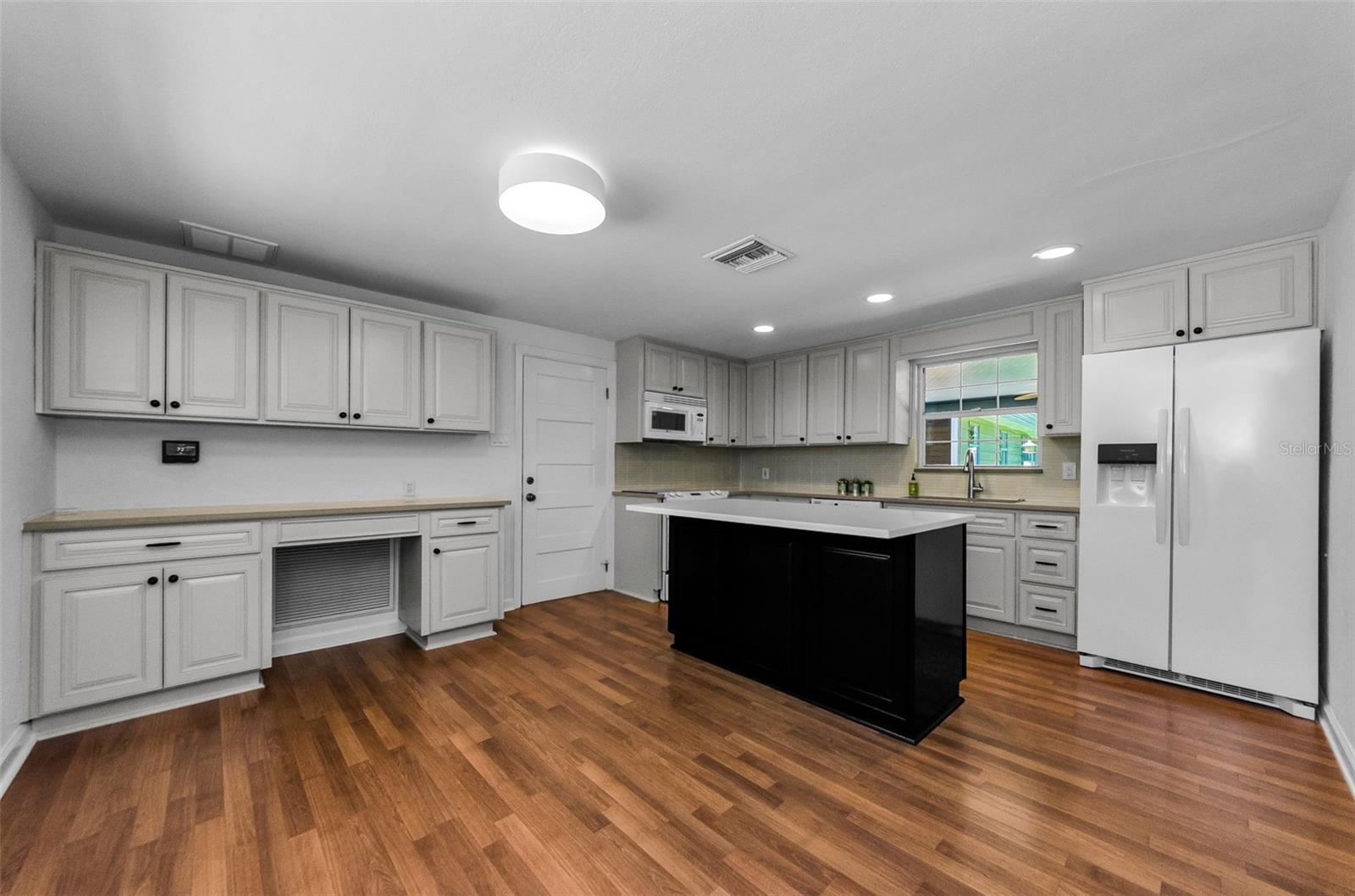 GOLFLAND RESUB - Residential