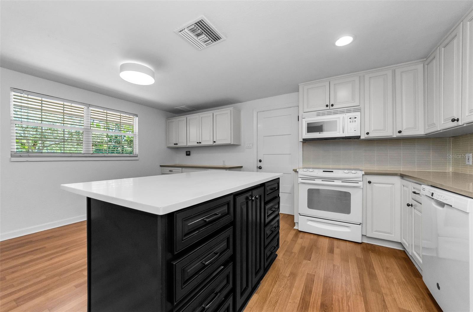 GOLFLAND RESUB - Residential