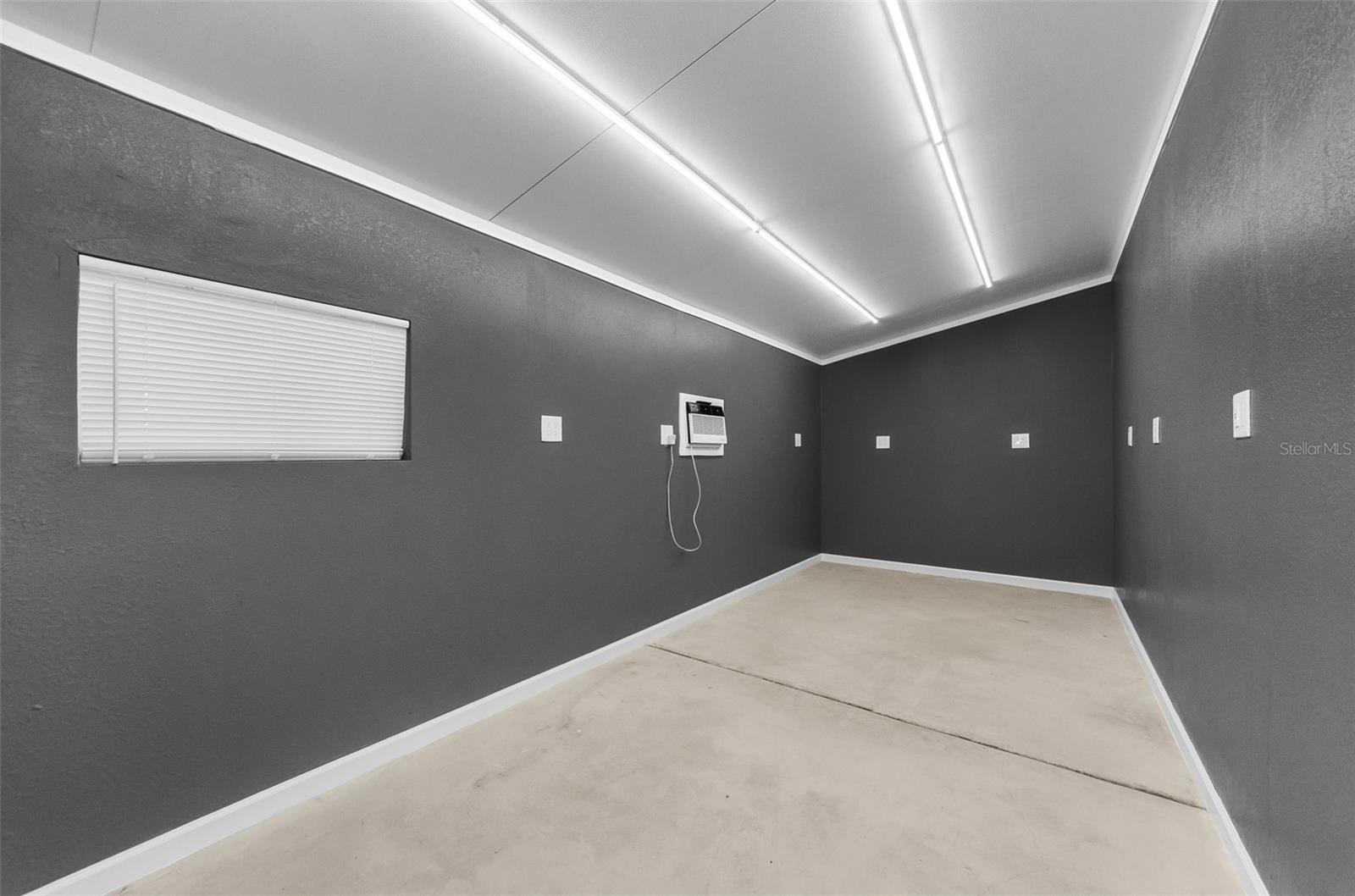 GOLFLAND RESUB - Residential