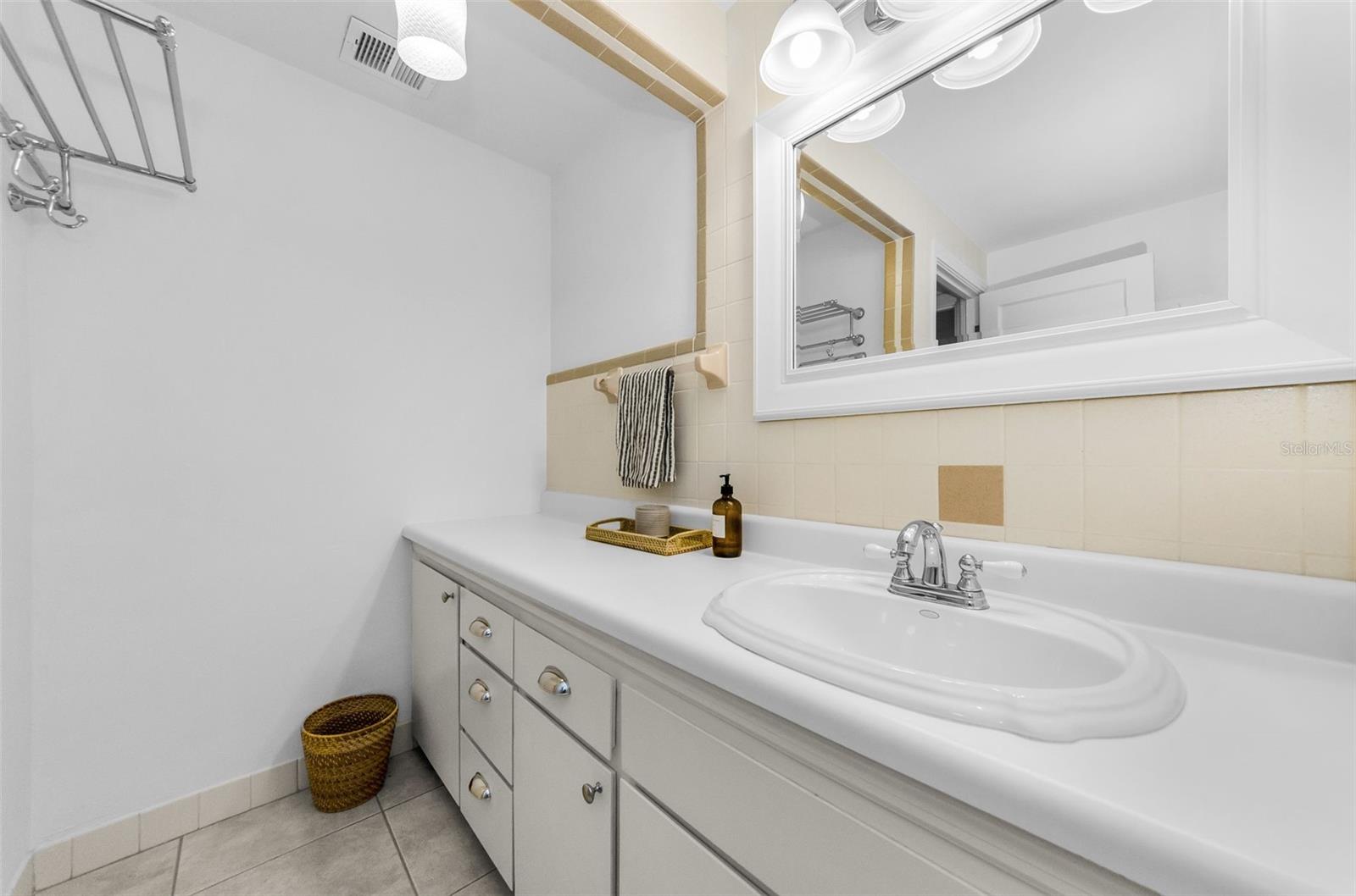 GOLFLAND RESUB - Residential