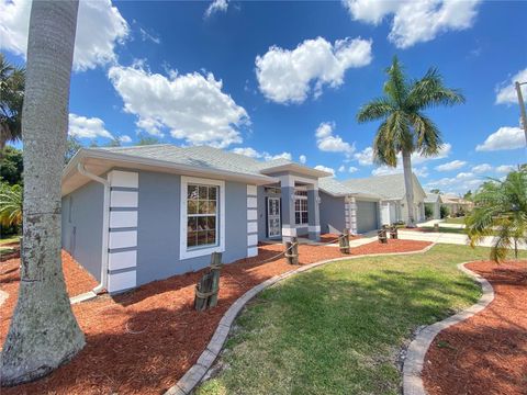 A home in PUNTA GORDA