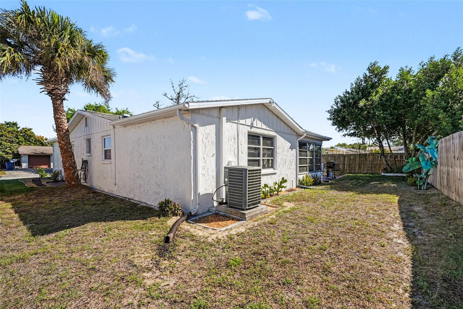 HILLANDALE - Residential