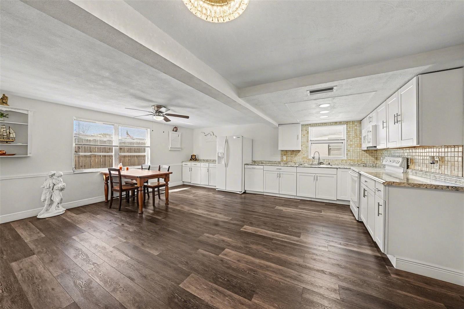 HILLANDALE - Residential