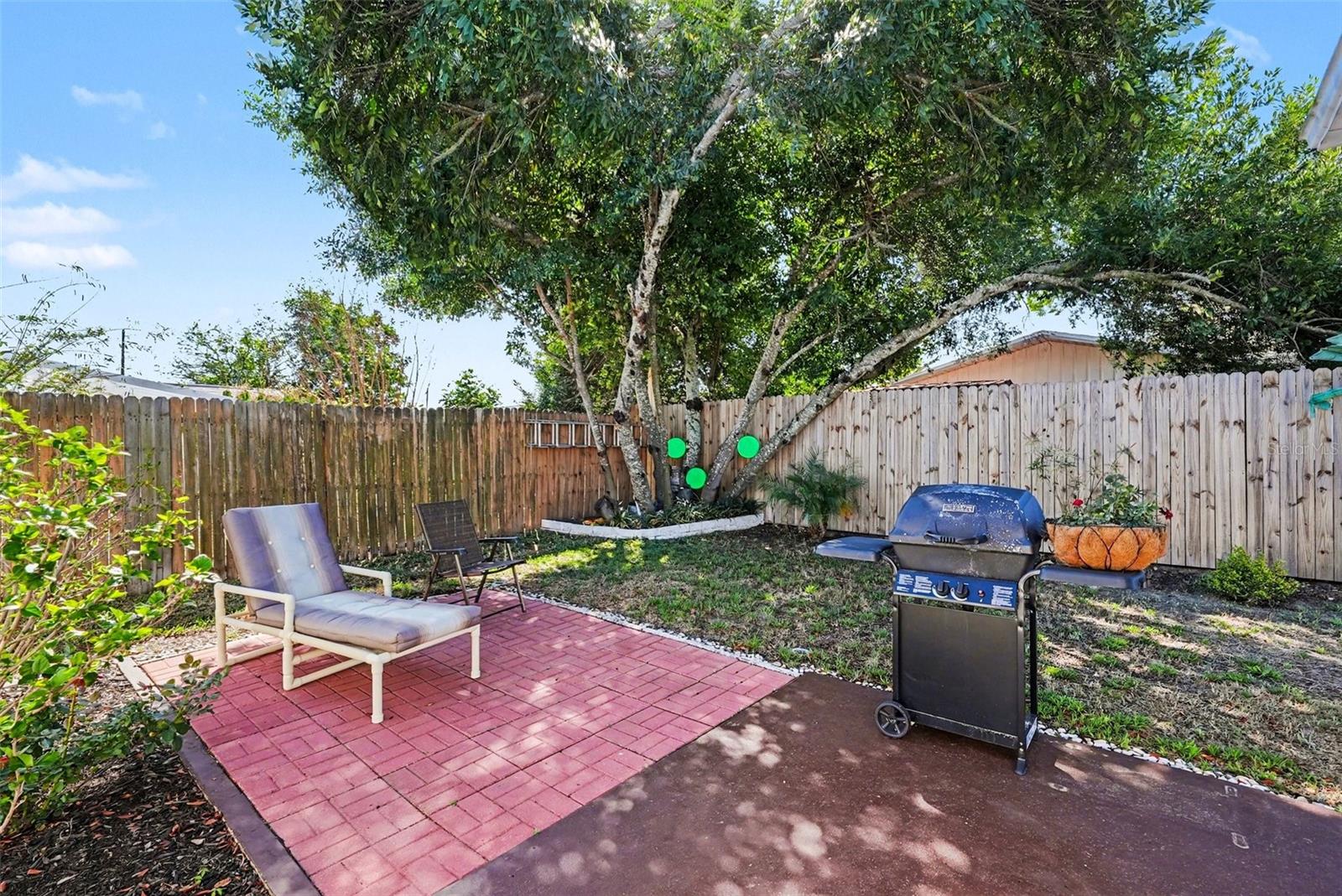 HILLANDALE - Residential