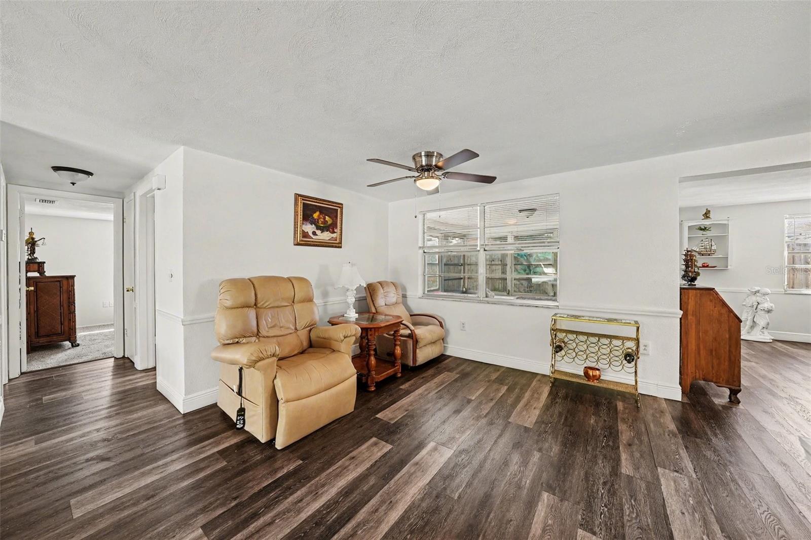 HILLANDALE - Residential