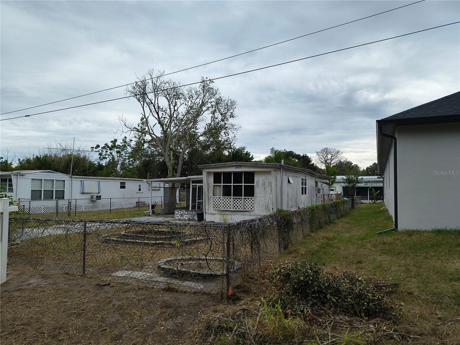 GENEVA HEIGHTS - Residential